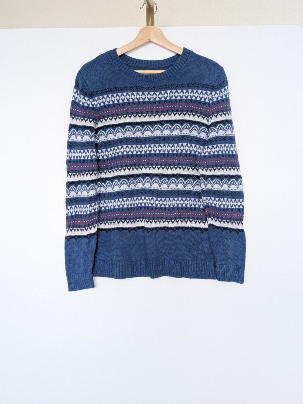 Croft & Barrow Women's Large Fair Isle Crewneck Sweater Nordic Blue  Geometric